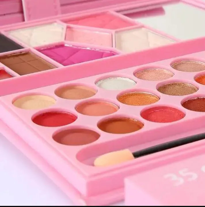 Ultra Beauty 35 Color Makeuo Kit